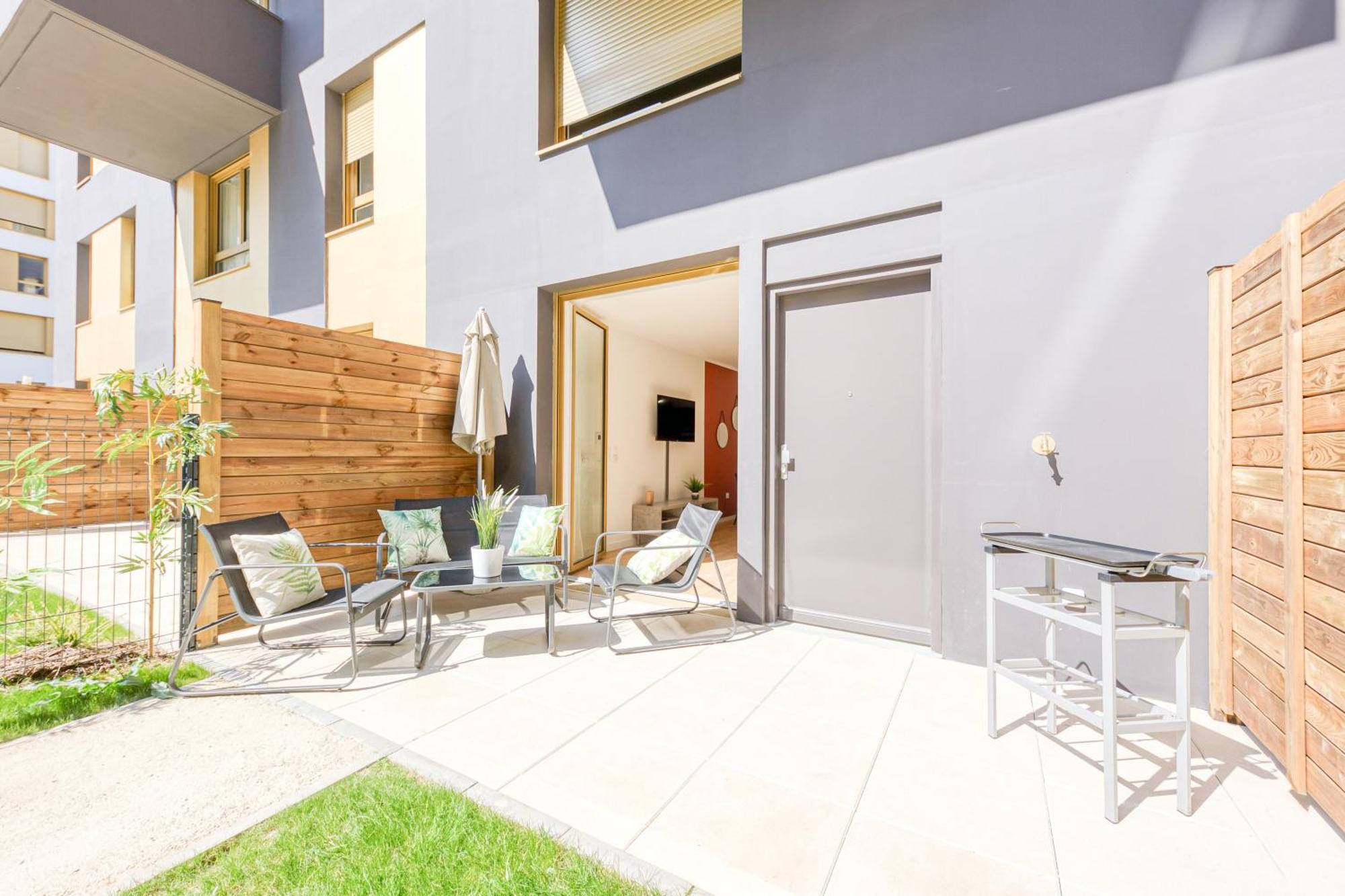Massy Serenity - 64m2, Terrace, Balcony, Parking Appartement *
